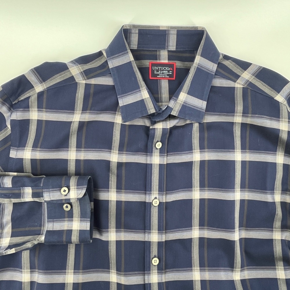 UNTUCKit Gilmore Button Up Mens XL Navy Plaid Excellent Relaxed Wrinkle Free